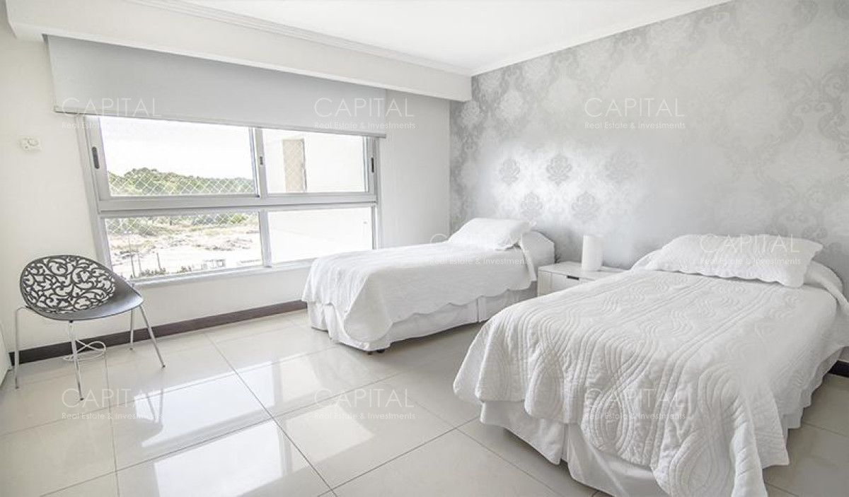 Apartamento ID.30471 - Apartamento central con isla en torre Premiun de Punta del Este - Torre Lobos, Playa Brava