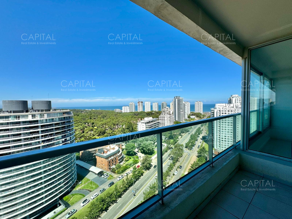 Apartamento ID.35540 - Apartamento de tres dormitorios en venta en Roosevelt, Punta del Este