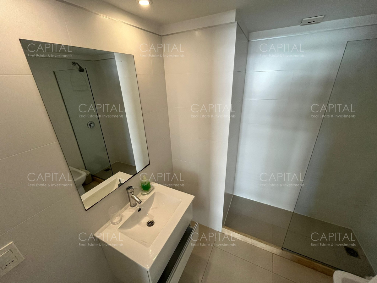 Apartamento ID.38247 - Apartamento en Venta, Edificio Esmeralda, Playa Brava, Punta del Este