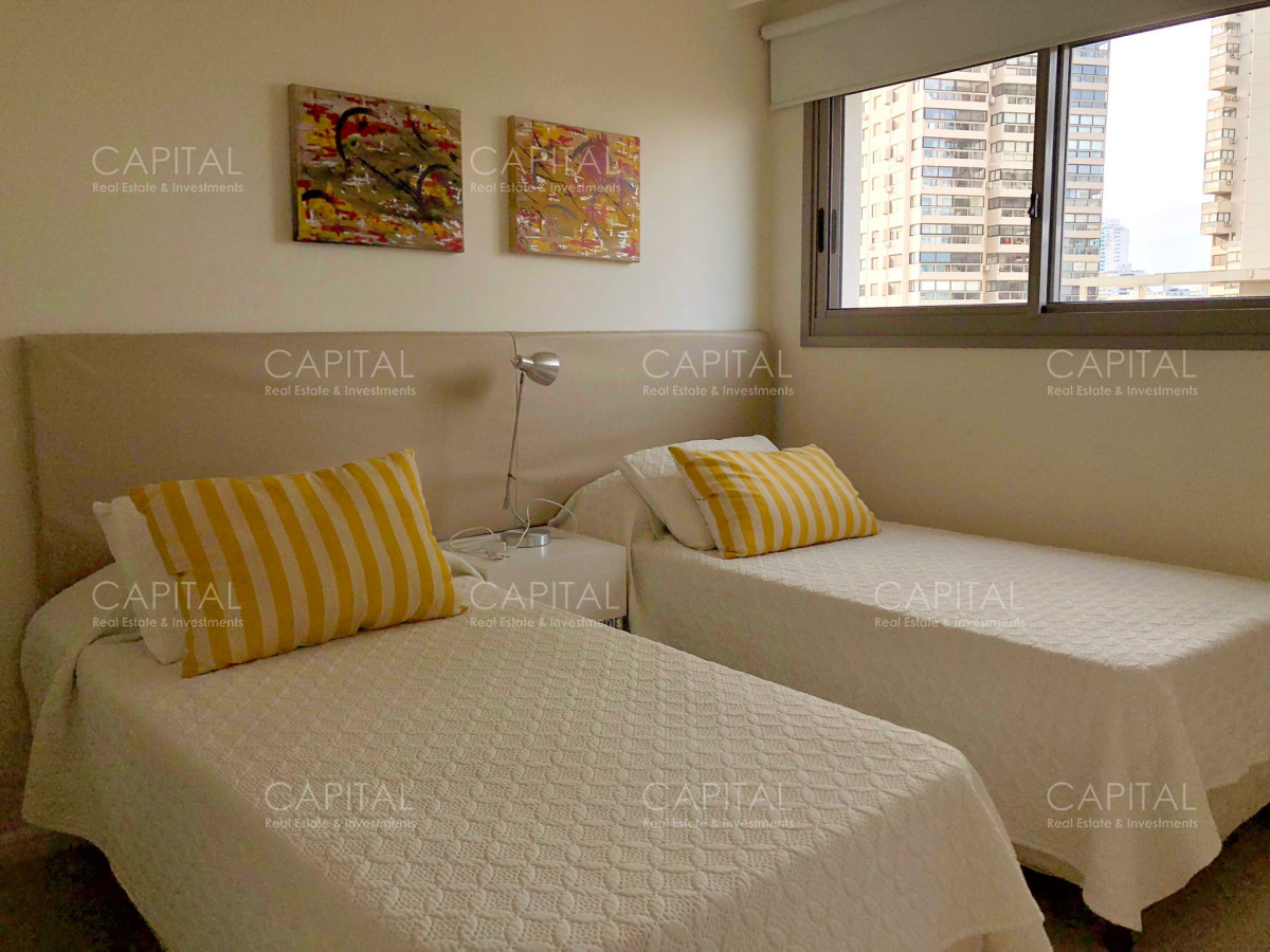 Apartamento ID.33107 - Apartamento de tres dormitorios con vista al mar.