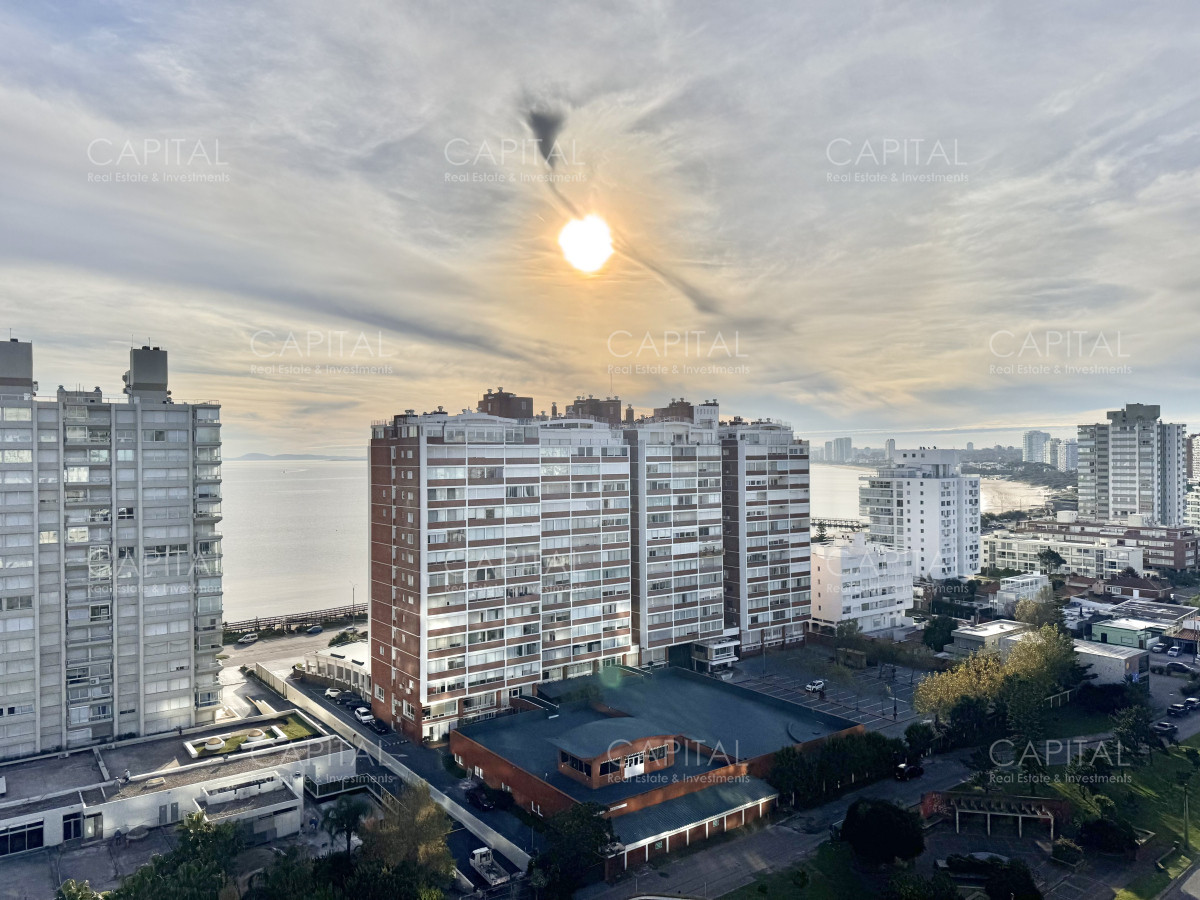 Apartamento ID.35266 - APARTAMENTO EN VENTA Y ALQUILER EN EDIFICIO IMPERIALE PUNTA DEL ESTE