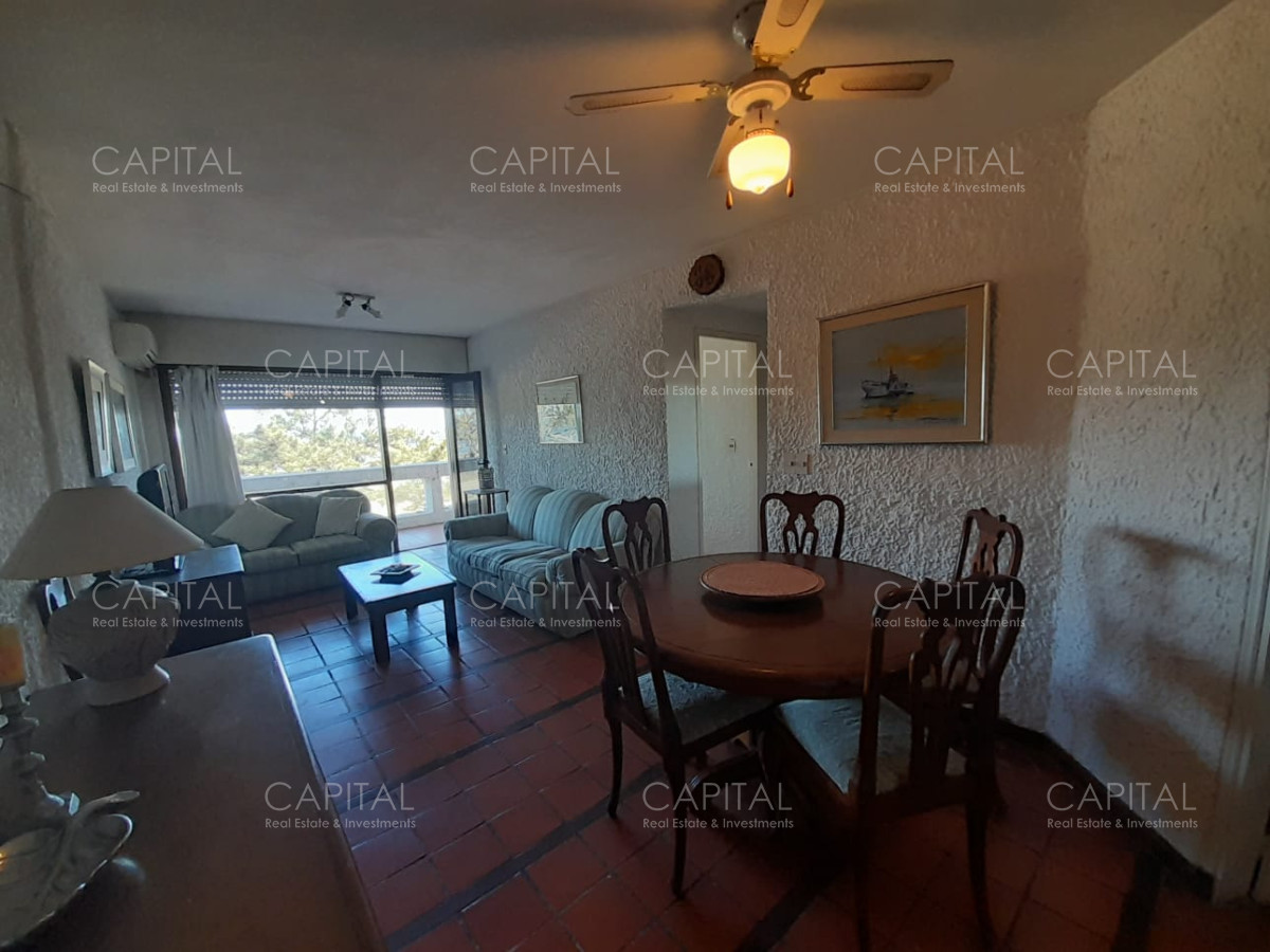 Apartamento ID.33231 - Venta departamento Playa Mansa dos dormitorios dos baños Punta del Este
