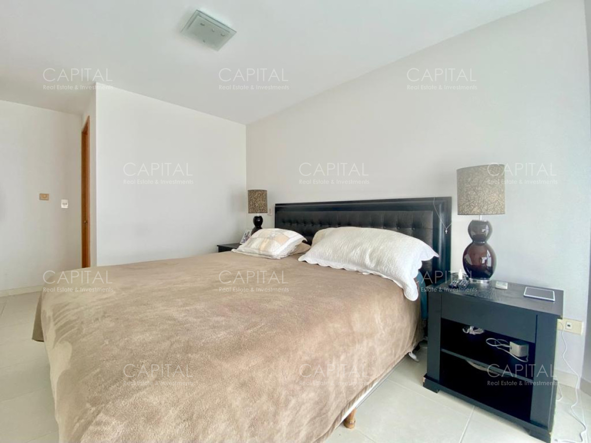 Apartamento ID.33186 - Apartamento de tres suites y dependencia con vista al mar Punta del Este.