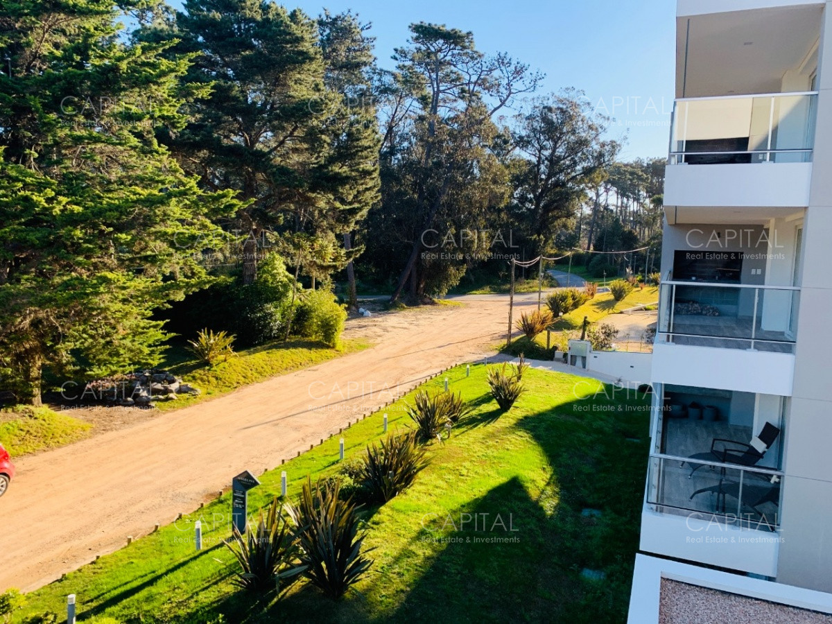 Apartamento ID.31645 - Apartamento en alquiler dos dormitorios a cuadras de la playa brava