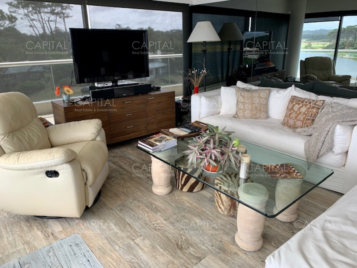 Apartamento ID.29522 - Departamento  Pent-house en Venta Con Vista  al Mar y Laguna del Diario 