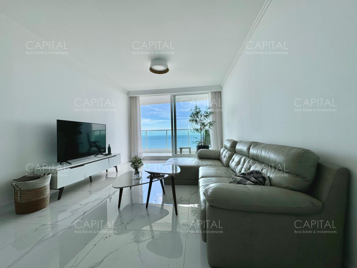 Apartamento ID.32044 - Apartamento de tres dormitorios en suite en Paramount Smart Tower en Venta