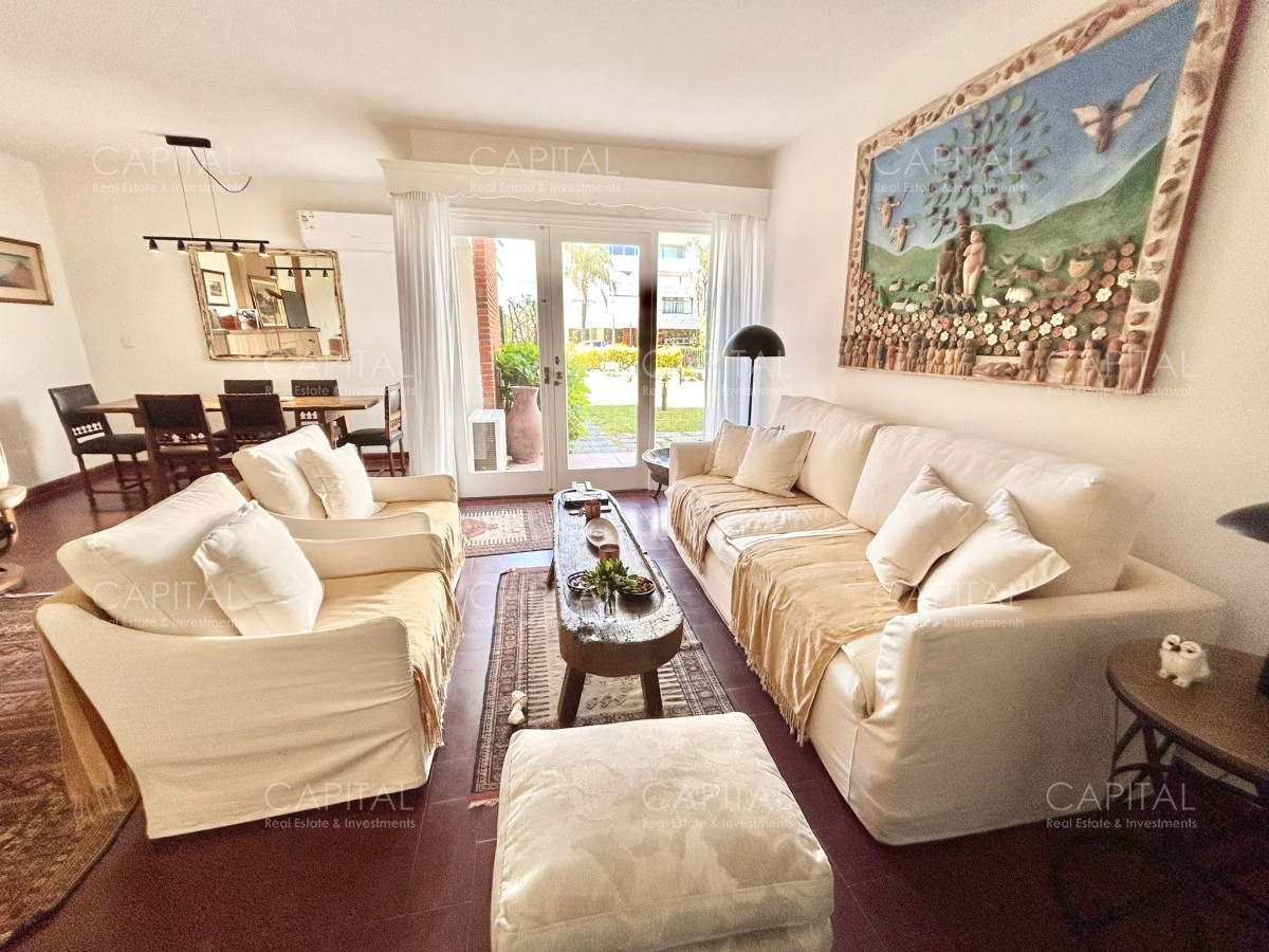 Apartamento ID.35367 - Apartamento en venta, Península - Punta del Este 