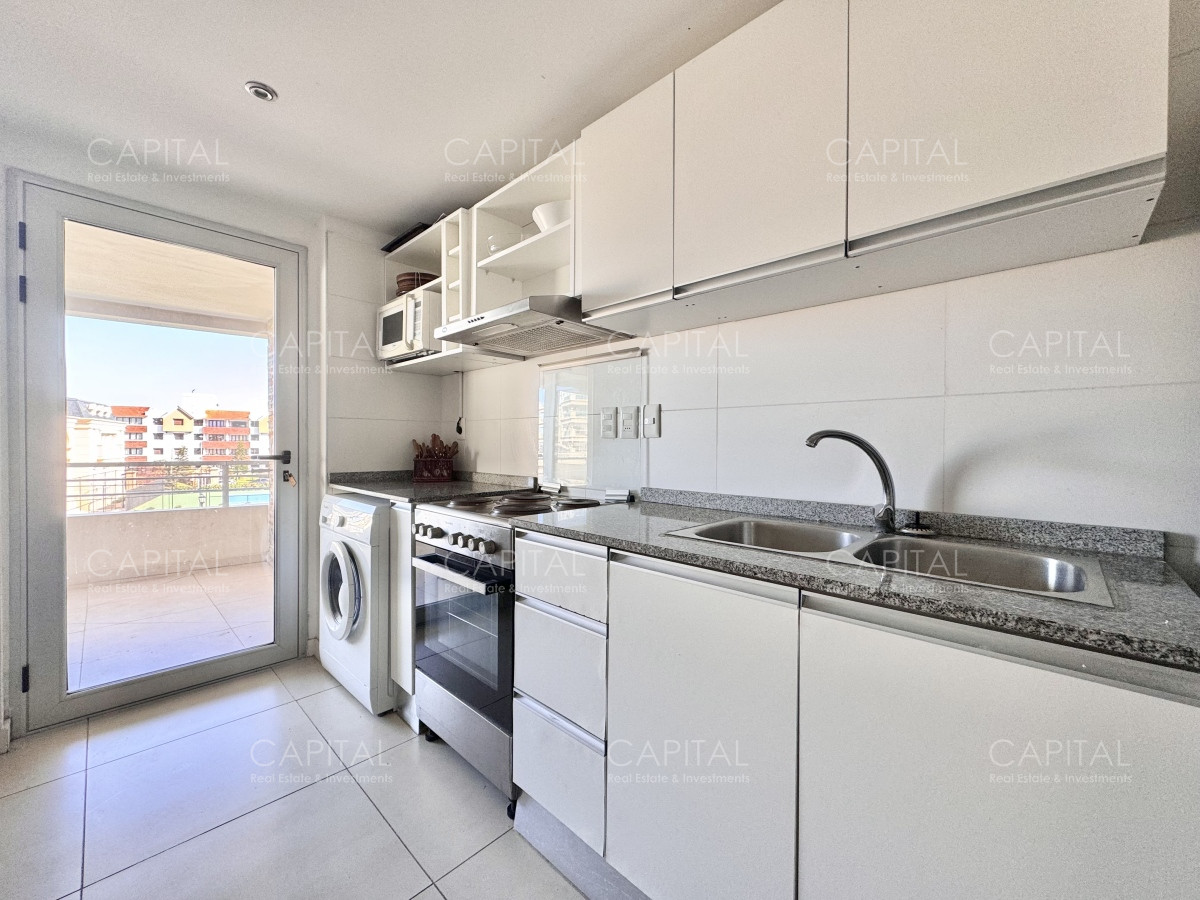 Apartamento ID.36347 - Apartamento de tres dormitorios en venta, Playa Mansa, Punta del Este.