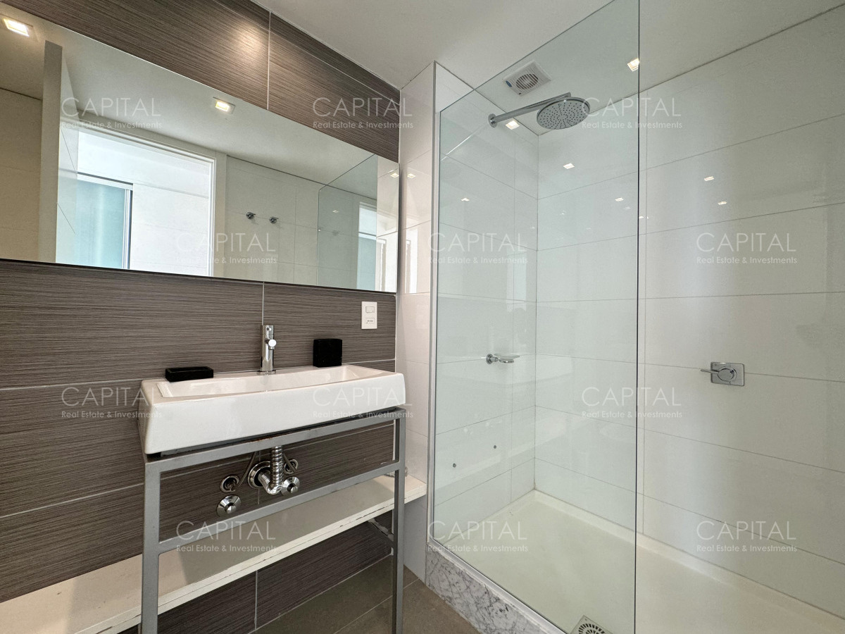 Apartamento ID.38714 - Pent-house en venta en Playa Brava Punta Del Este 