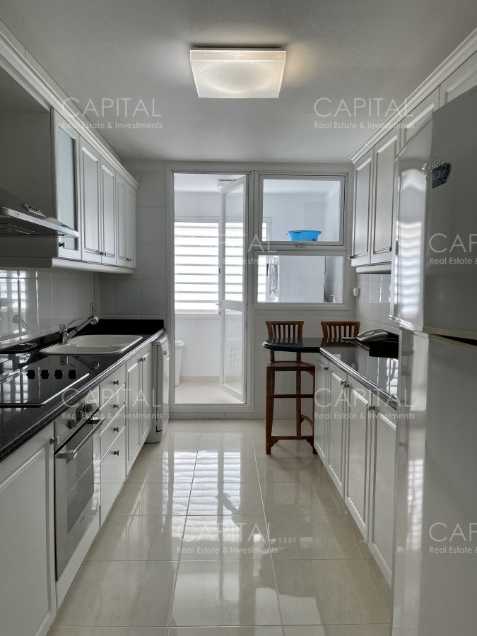 Apartamento ID.31040 - Venta de apartamento esquinero Le Jardin Punta del Este