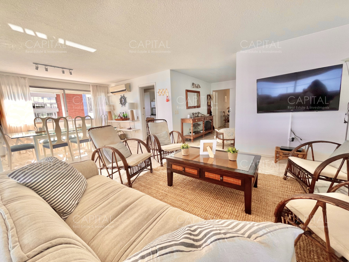 Apartamento ID.38254 - Apartamento de 3 dormitorios en venta Edificio Imarangatu