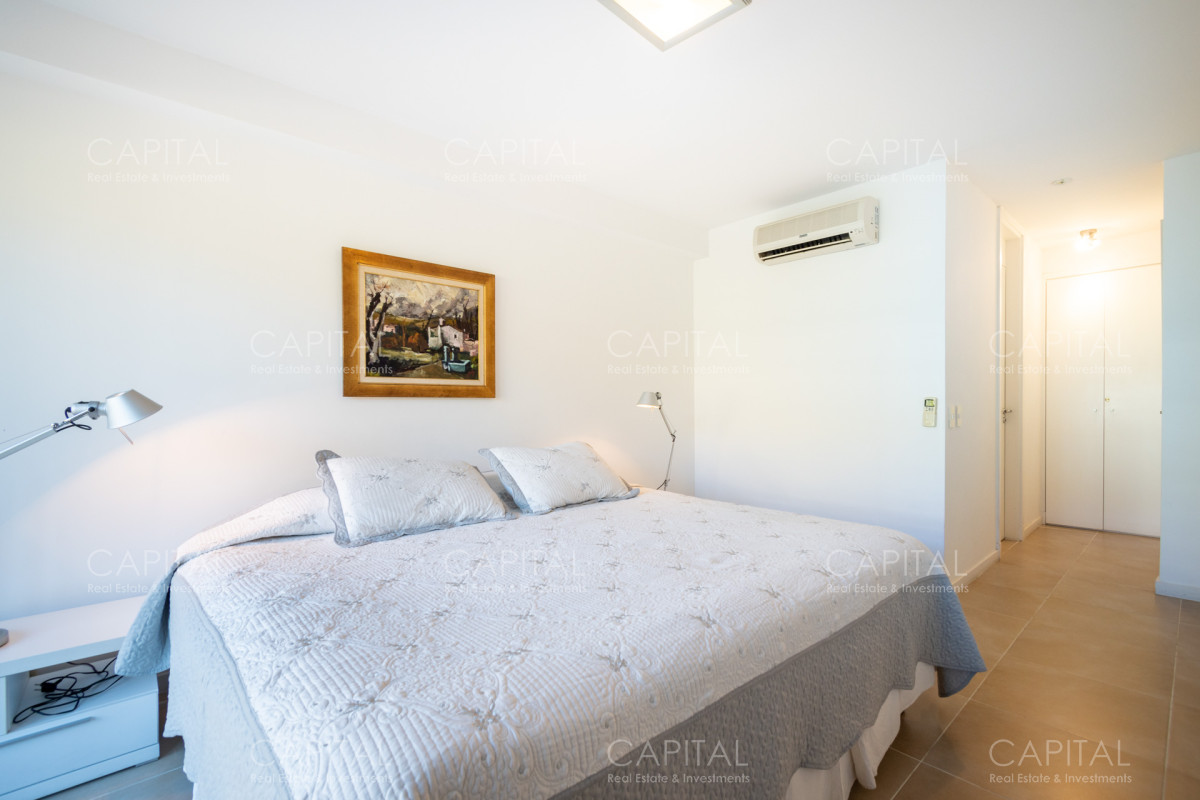 Apartamento ID.28877 - Departamento en venta de dormitorio y medio con dos baños en complejo privado de Punta Ballena