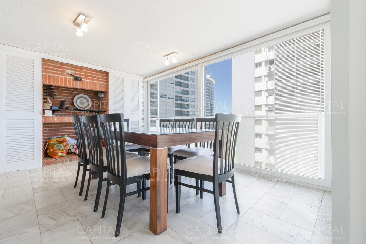 Apartamento ID.35407 - Golden Gate Punta del Este Apartamento Primera Fila