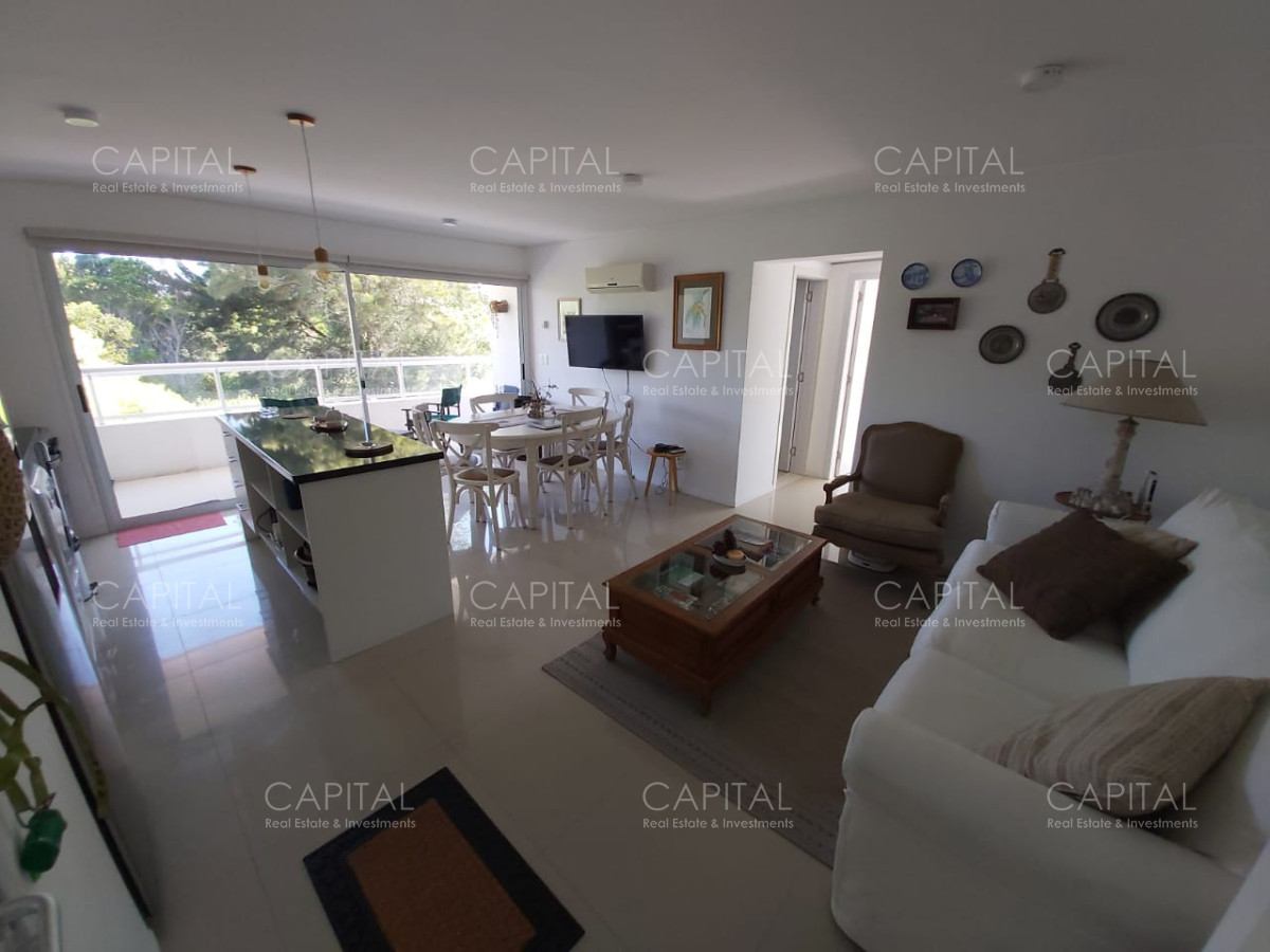 Apartamento ID.28655 - Apartamento en Venta en Punta del Este - Dos Dormitorios con Parrillero