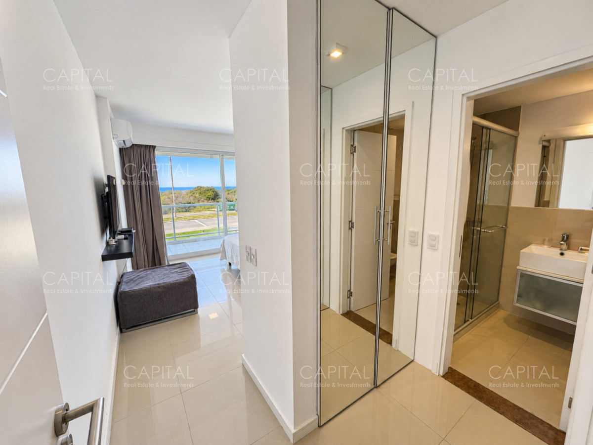 Apartamento ID.29957 - Apartamento de tres dormitorios en suite en primera línea de Playa Brava