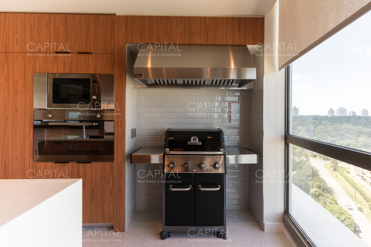 Apartamento ID.39387 - Fendi Chateau Departamento Primera Fila en Playa Mansa de Punta del este en Alquiler