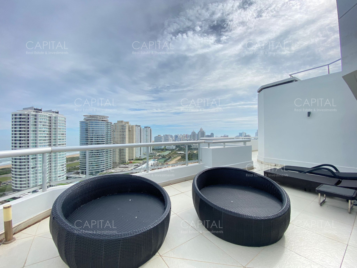 Apartamento ID.35516 - Penthouse en playa brava 3 suites y dependencia en Quartier del Mar