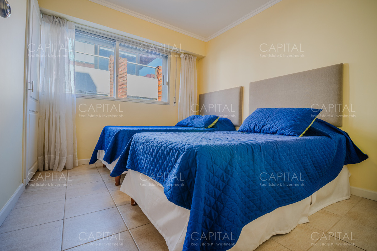 Apartamento ID.38440 - Penthouse de 3 dormitorios  y servicio  en primera linea Playa Mansa