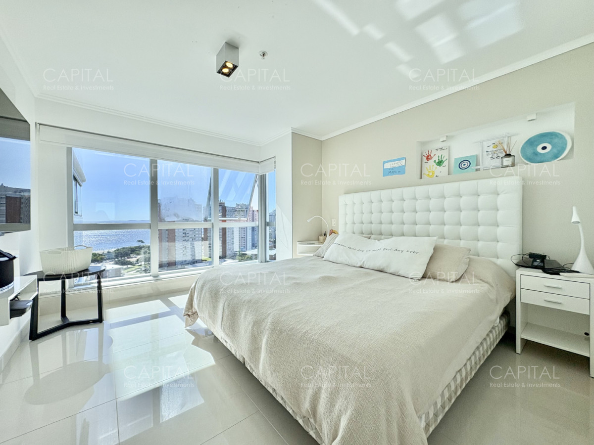 Apartamento ID.35362 - Miami Boulevard de tres dormitorios y dependencia en Venta