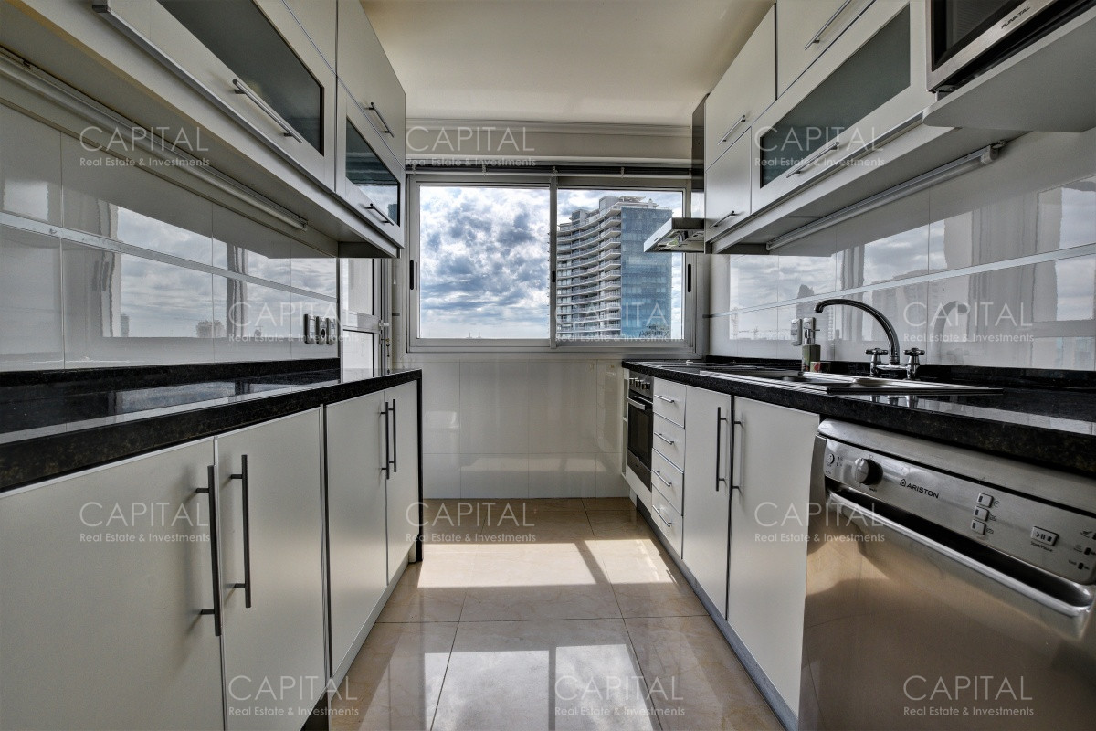 Apartamento ID.27073 - Casino Tower Departamento en Venta
