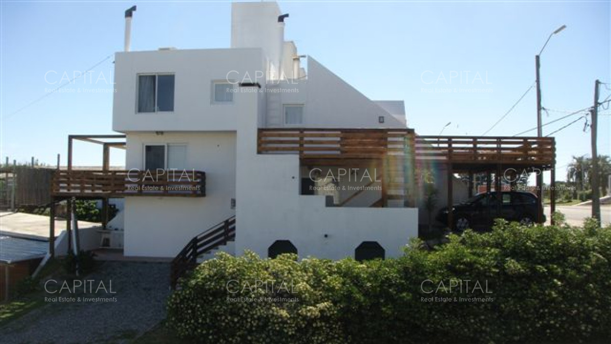Apartamento ID.25387 - Apartamento La Barra 3 dormitorios con Parrillero 