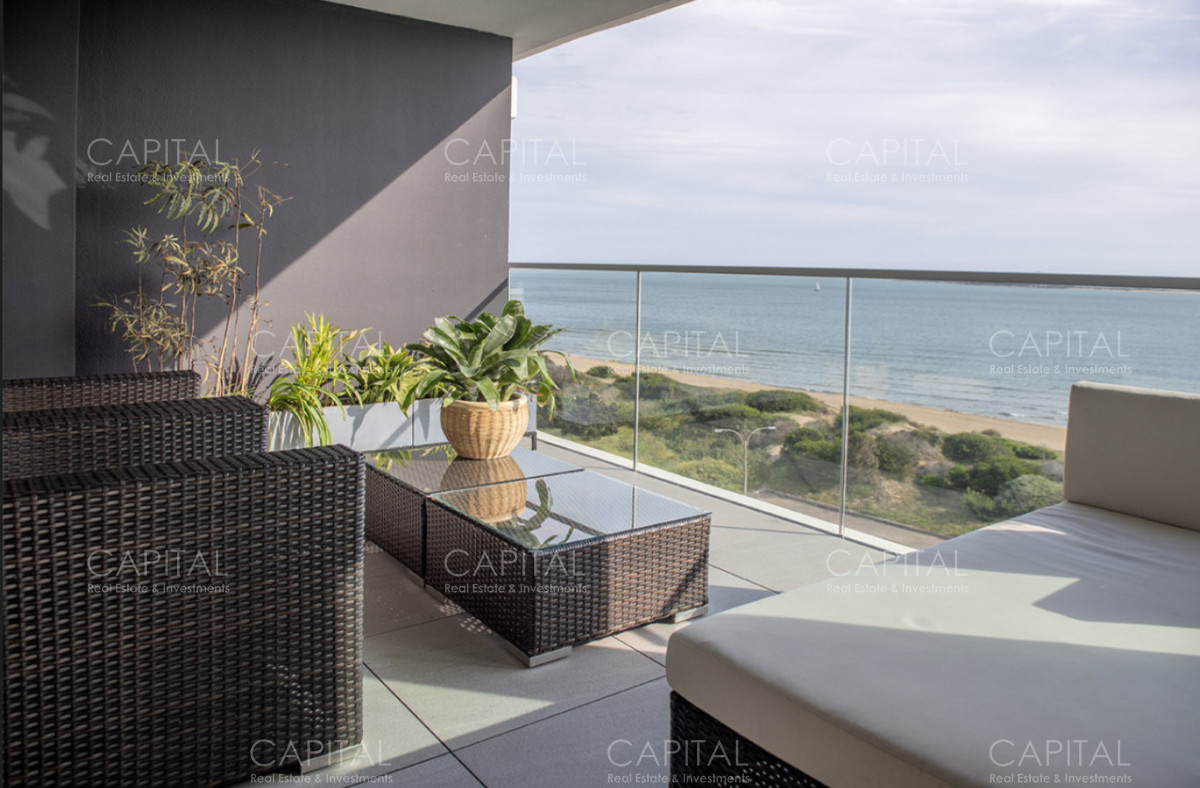 Apartamento ID.40803 - Apartamento de 3 dormitorios en Alquiler en Playa Mansa