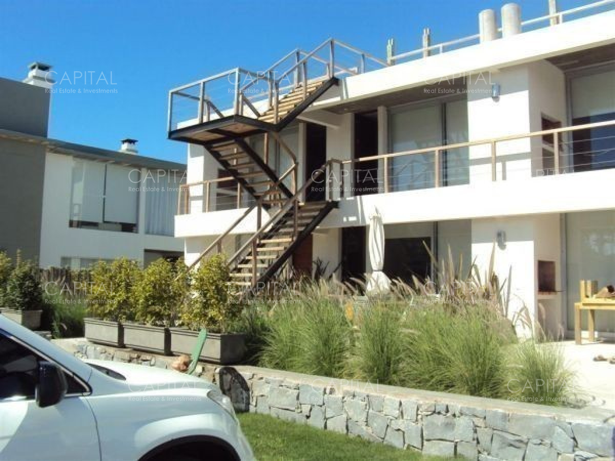 Apartamento ID.36512 - Manantiales, 3 dormitorios con jardín, venta y alquiler a 300 mts del mar