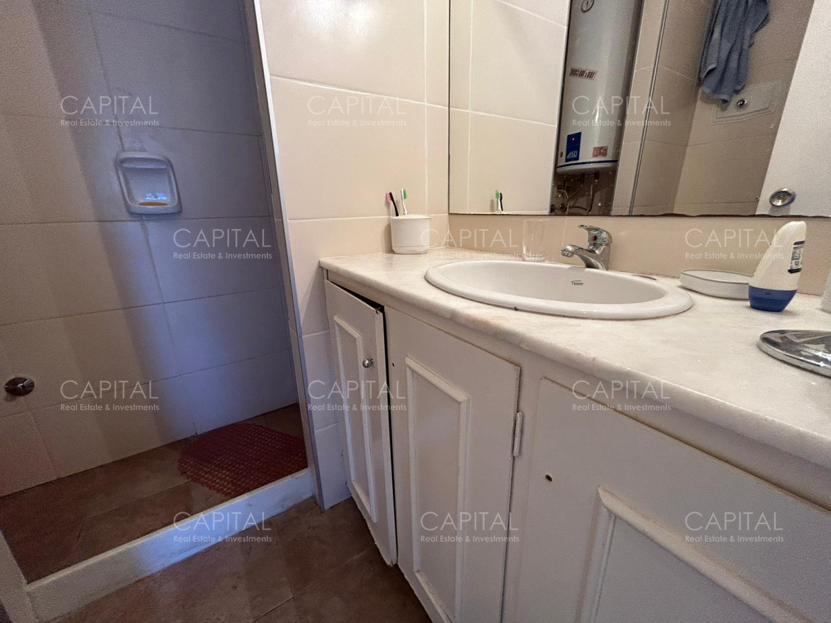 Apartamento ID.35240 - Apartamento en venta con parrillero propio en Playa Mansa. 