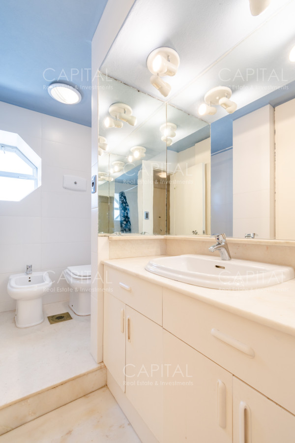 Apartamento ID.29559 - Departamento Grande en venta Punta del Este 