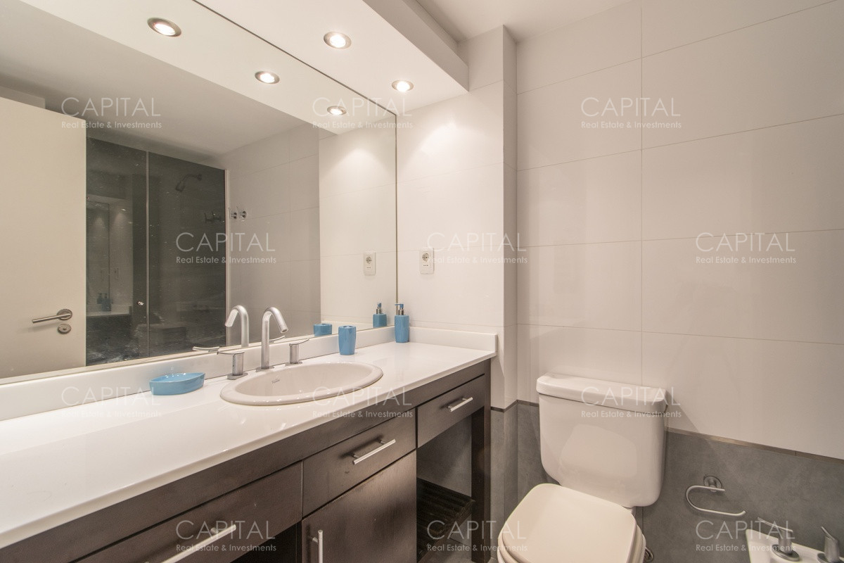Apartamento ID.33829 - Imarangatu Punta del Este Apartamento en venta frente al mar Punta del Este.