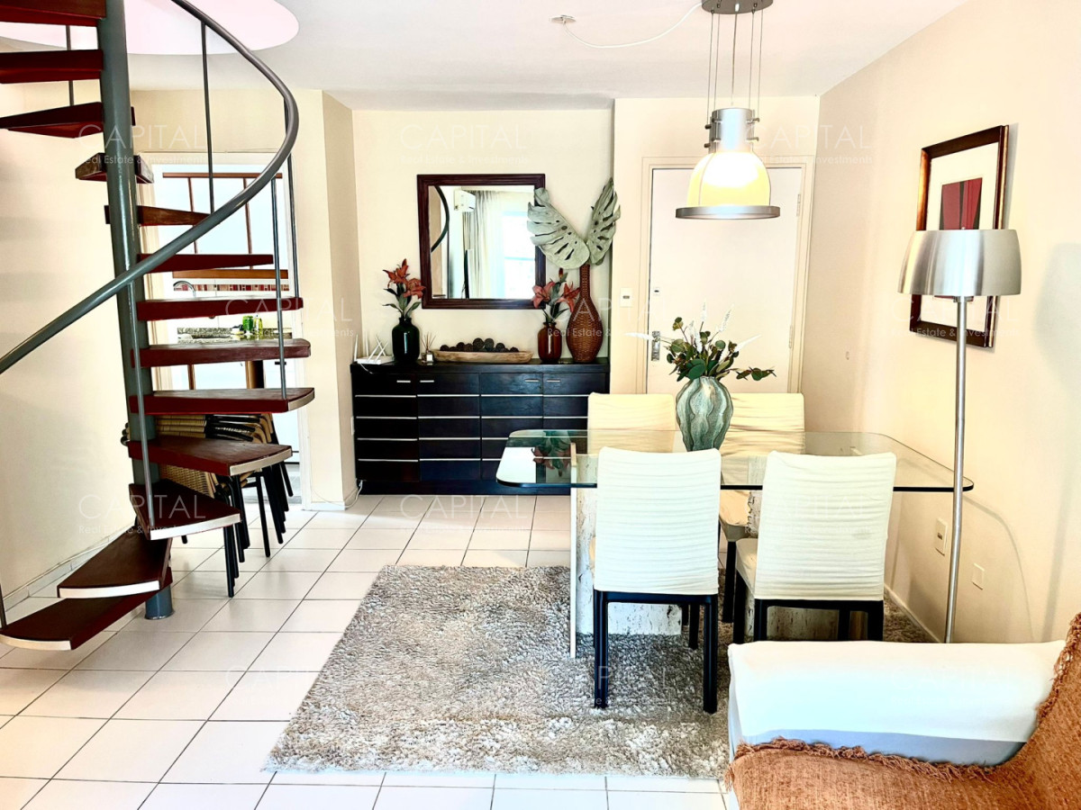 Apartamento ID.32238 - Apartamento en Alquiler Tres Dormitorios Duplex con Parrillero en Playa Mansa