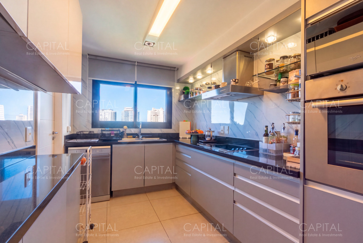Apartamento ID.39465 - Departamento en Venta en Playa Brava con espectacular vista 