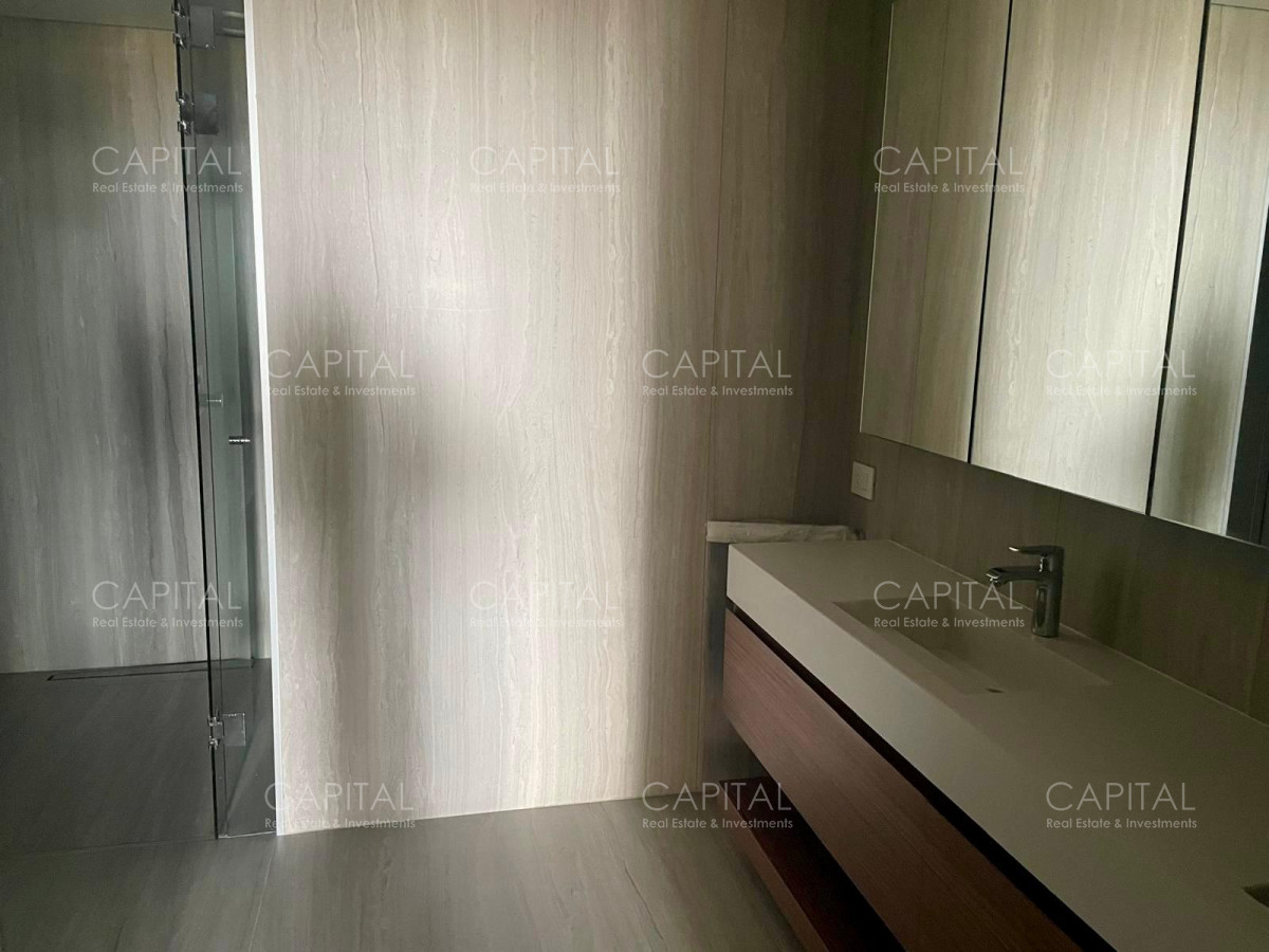 Apartamento ID.38226 - Departamento  en venta sobre el mar en La Barra con piscina y parrillero