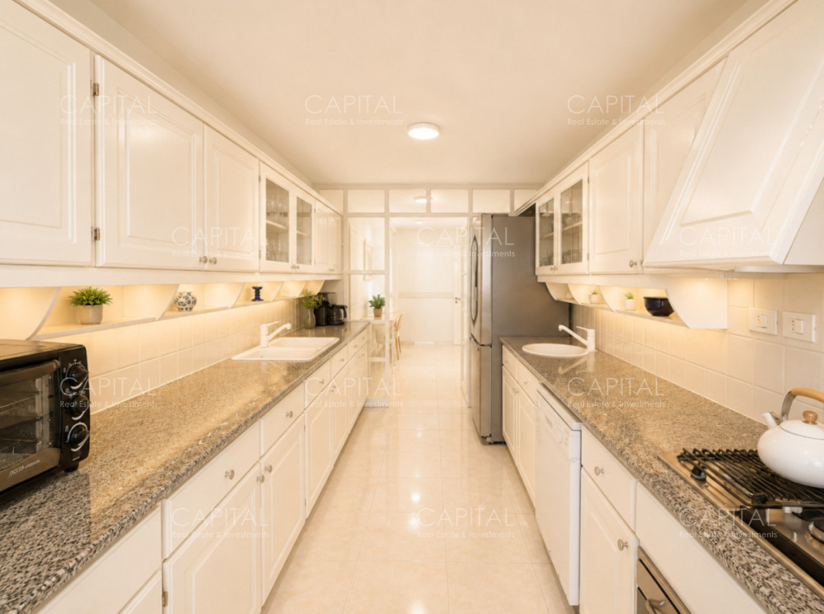 Apartamento ID.31817 - Apartamento en Alquiler Tres Suites y Dependencia en Beverly Tower
