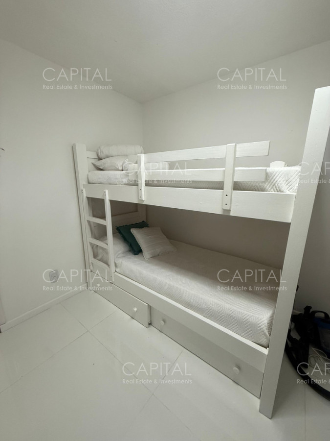 Apartamento ID.39425 - Apartamento en Alquiler de 1 dormitorio y medio en Playa Mansa frente al mar