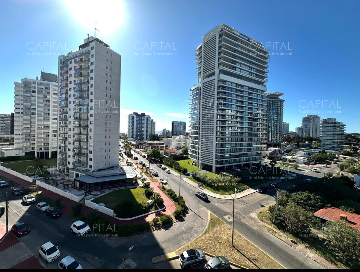 Apartamento ID.39943 - Apartamento en venta frente al mar 1 dormitorio con cochera