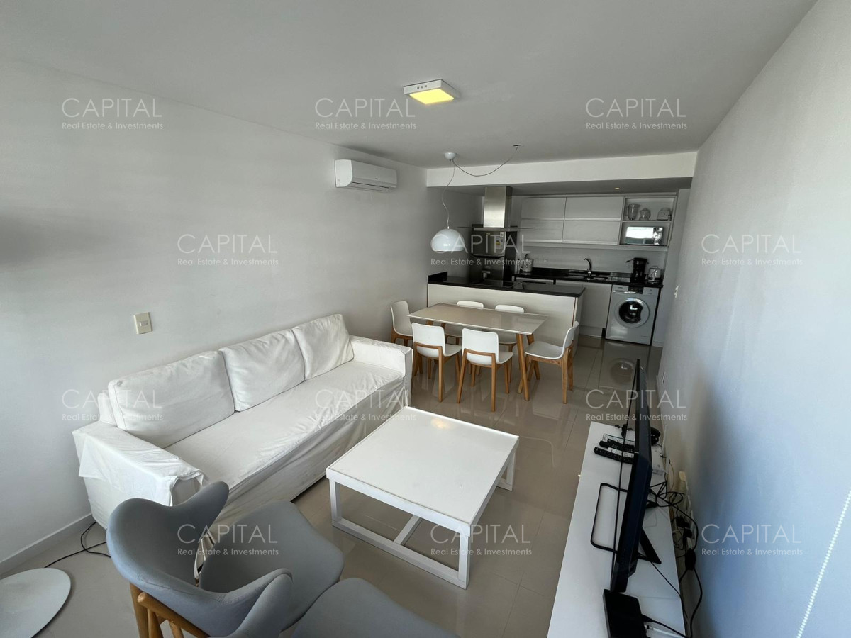 Apartamento ID.38247 - Apartamento en Venta, Edificio Esmeralda, Playa Brava, Punta del Este