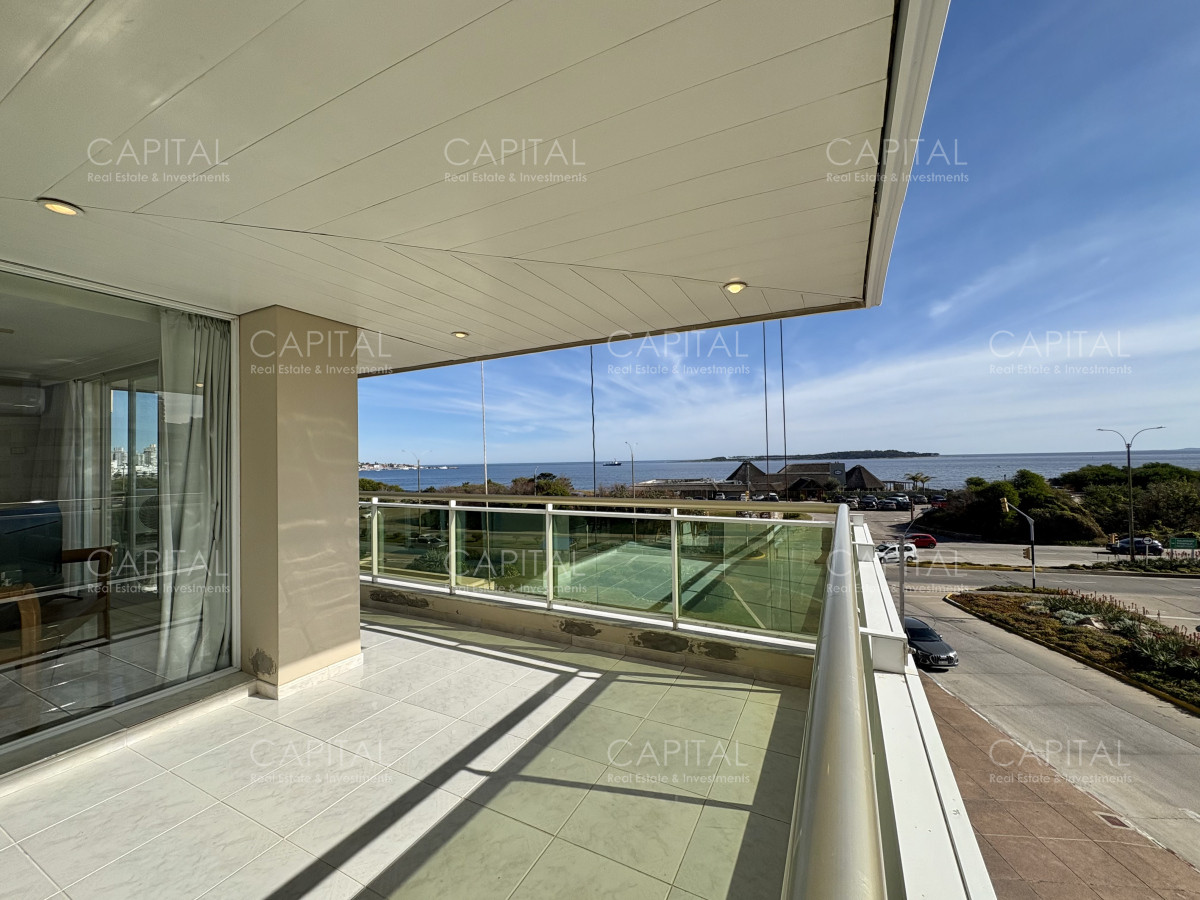 Apartamento ID.38202 - Coral Tower Departamento Esquinero