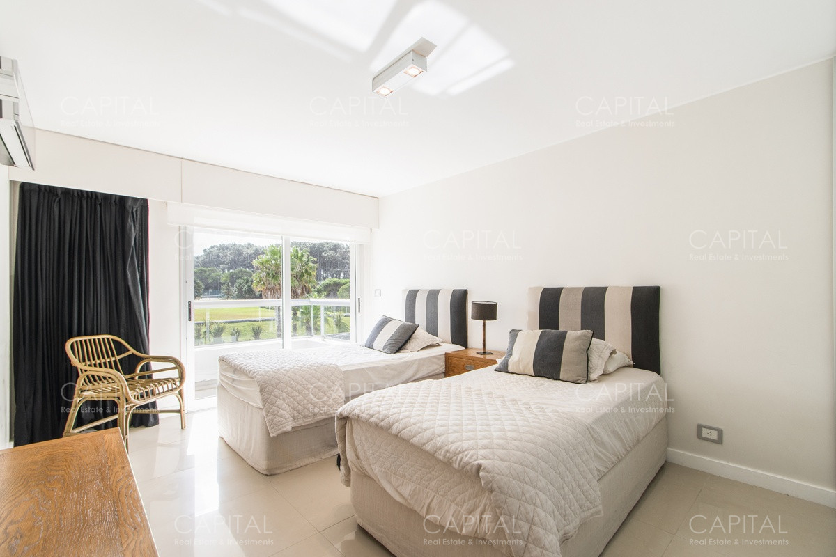 Apartamento ID.34577 - Departamento en Venta en Playa Brava, Punta del Este 