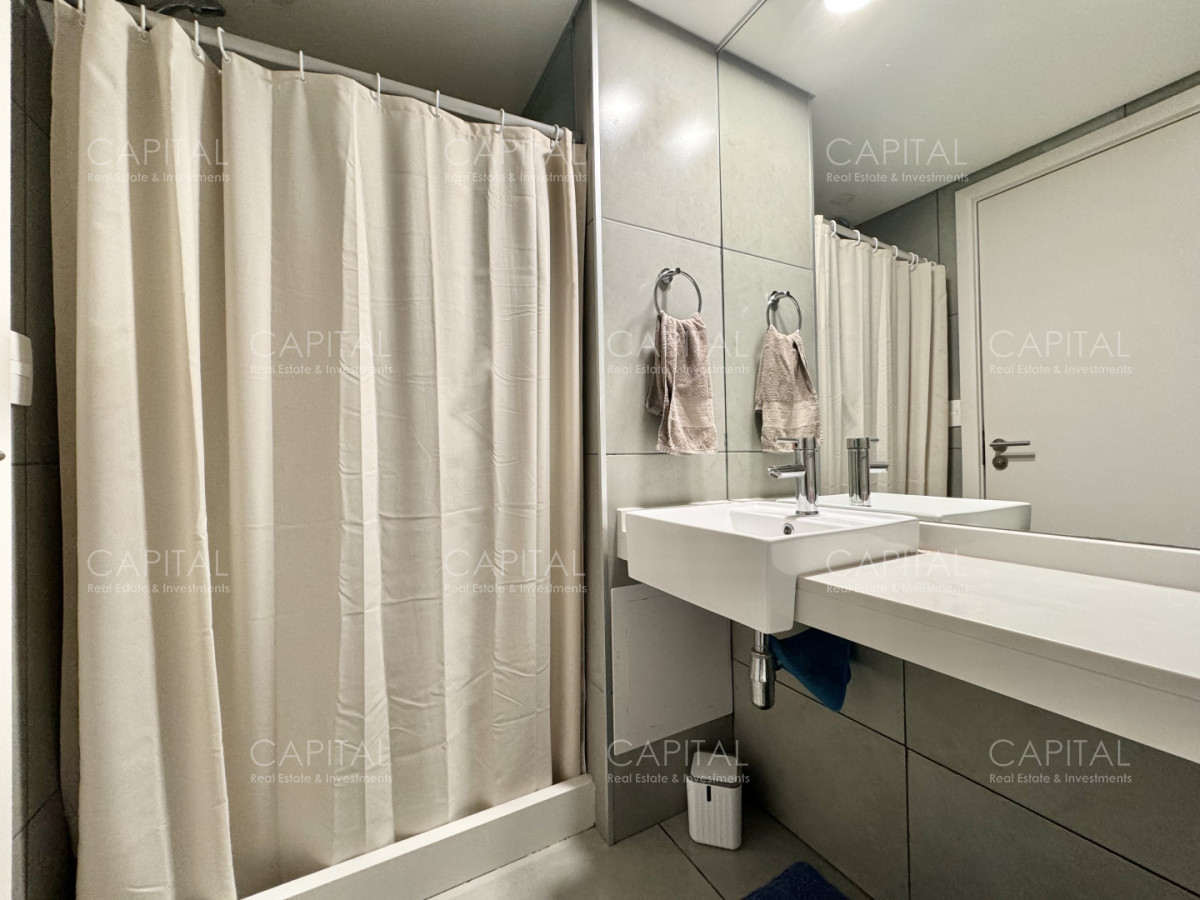 Apartamento ID.40078 - Apartamento de dos dormitorios en venta, Playa Brava, Punta del Este.