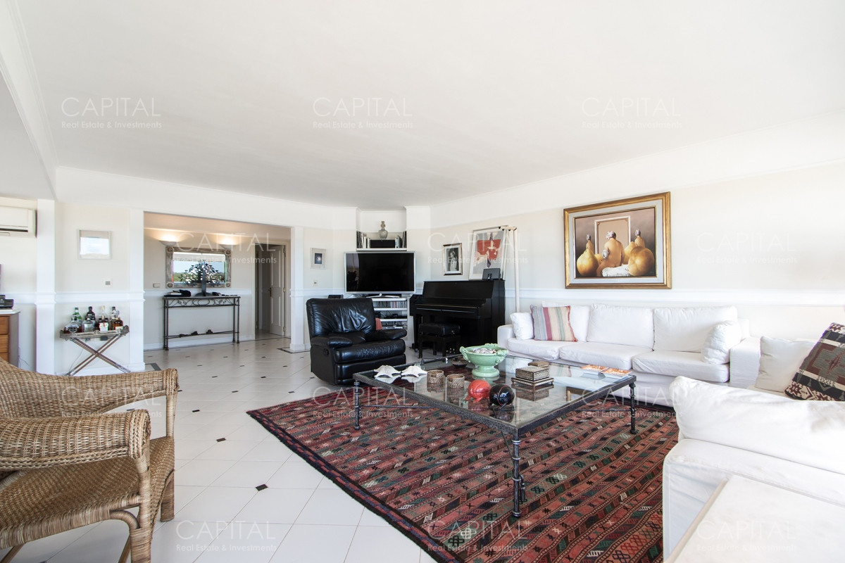 Apartamento ID.35179 - Apartamento en venta en primera línea Playa Brava