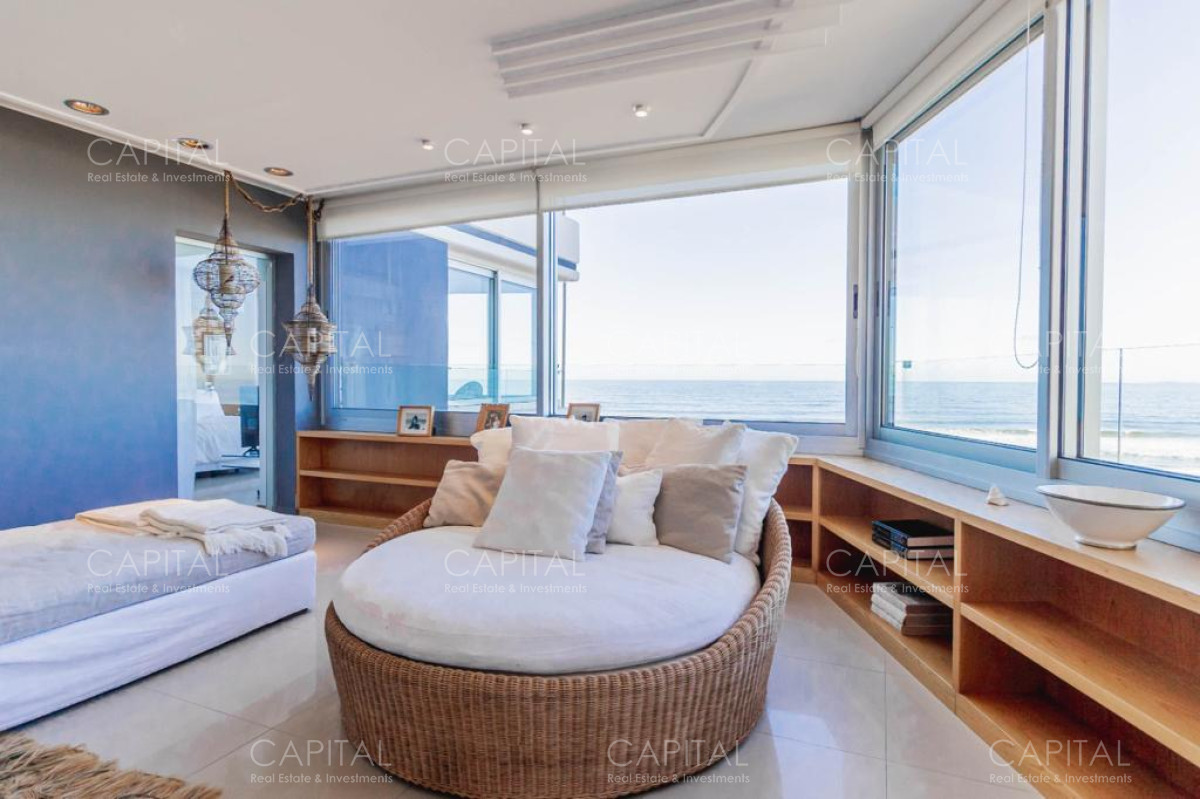 Apartamento ID.29600 - Apartamento primera fila en Tiburón Tres de tres dormitorios y dependencia de servicio en venta