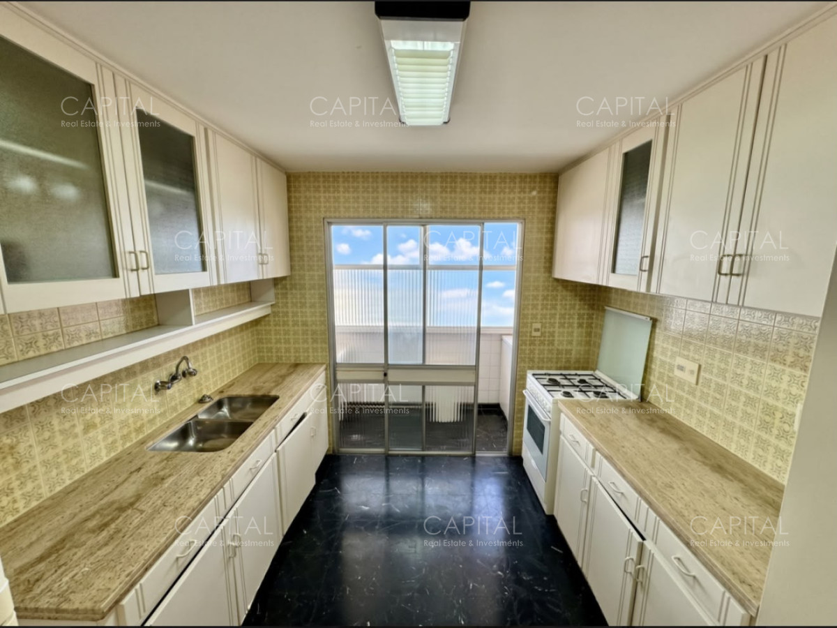 Apartamento ID.40420 - Apartamento primera linea en playa mansa en venta