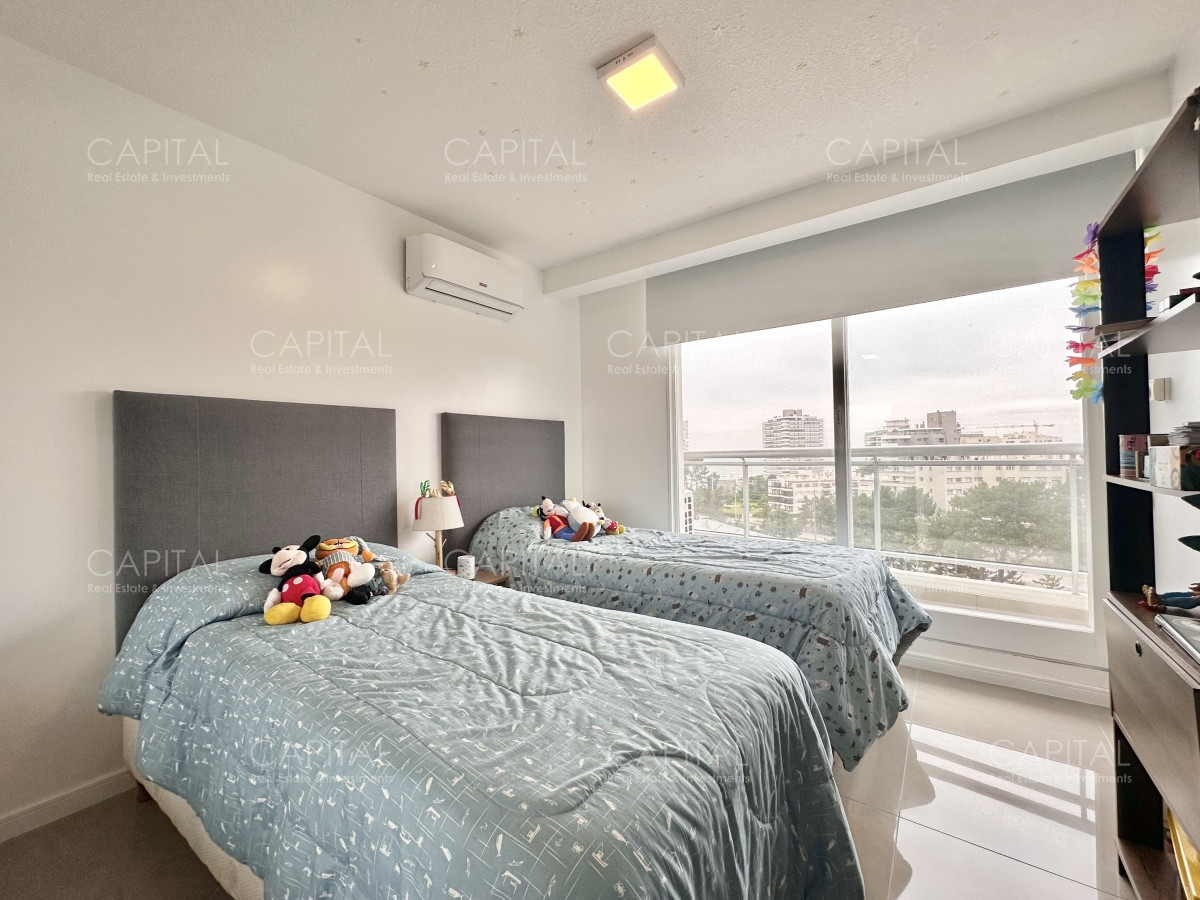 Apartamento ID.35544 - Torre ONE Dos Dormitorios en Venta Punta del Este