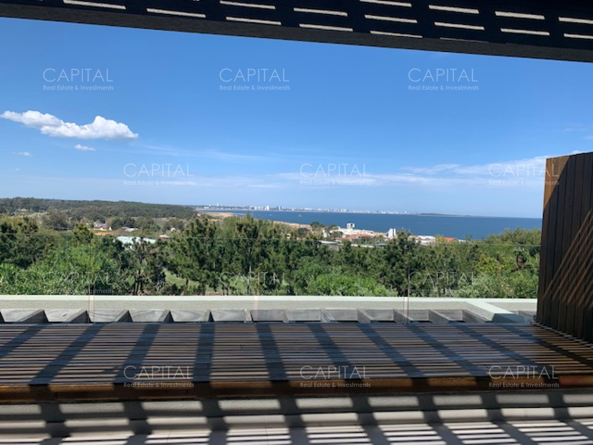 Apartamento Duplex en venta con jardín de uso exclusivo - CCP28328A