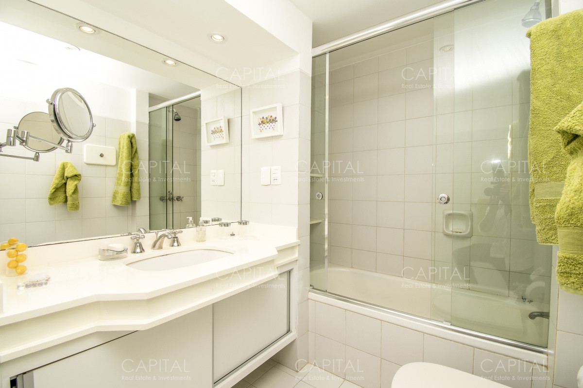 Apartamento ID.27523 - PentHouse en Venta Mansa Punta del Este Vista Playa Mansa.