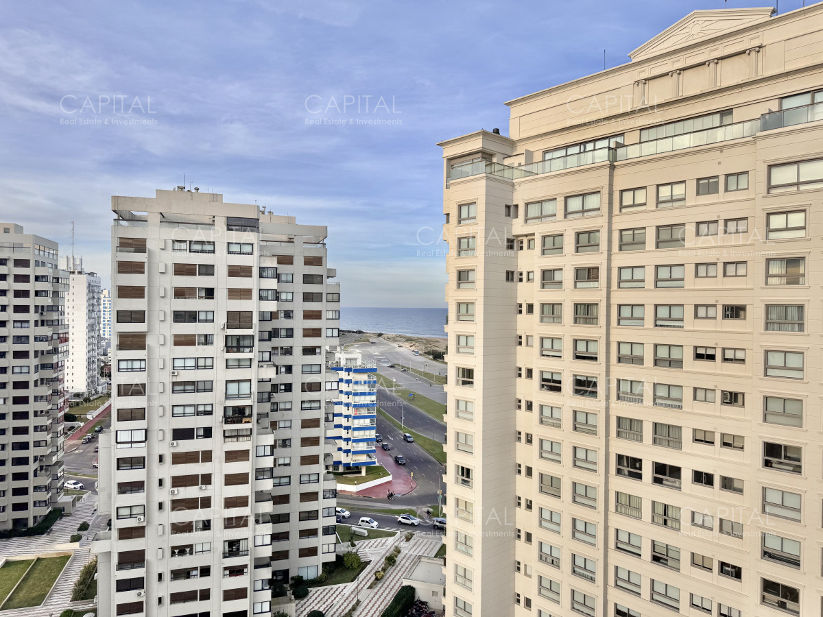 Apartamento ID.38446 - APARTAMENTO EN VENTA EN EDIFICIO IMPERIALE PUNTA DEL ESTE