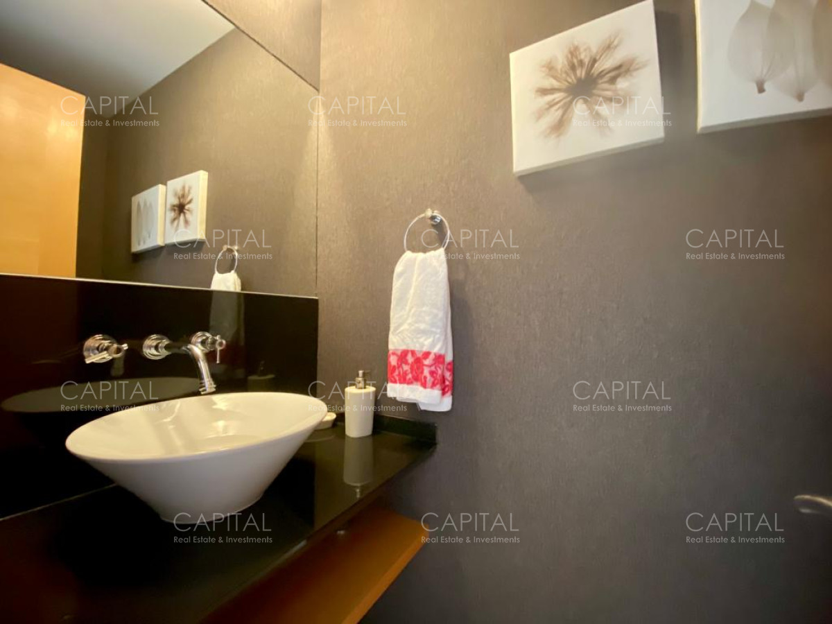Apartamento ID.33186 - Apartamento de tres suites y dependencia con vista al mar Punta del Este.