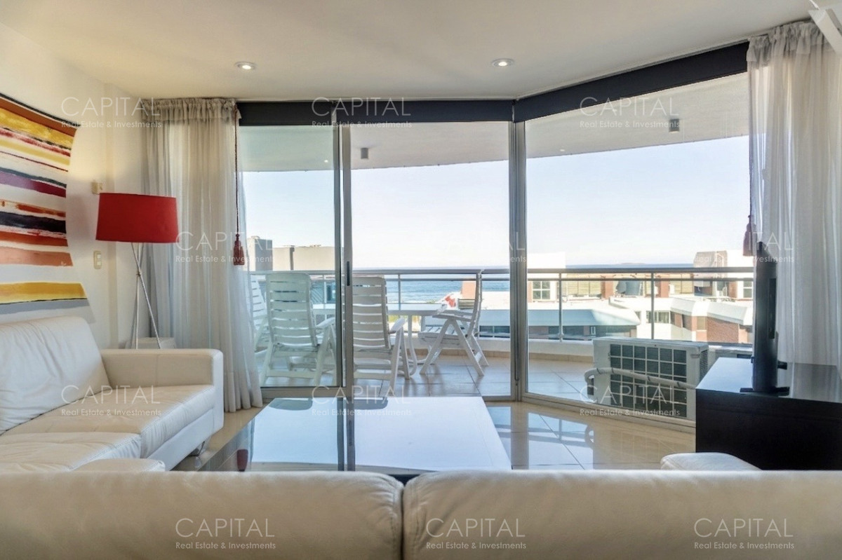 Apartamento ID.40178 - Apartamento en venta 3 dormitorios y servicio en Playa Brava