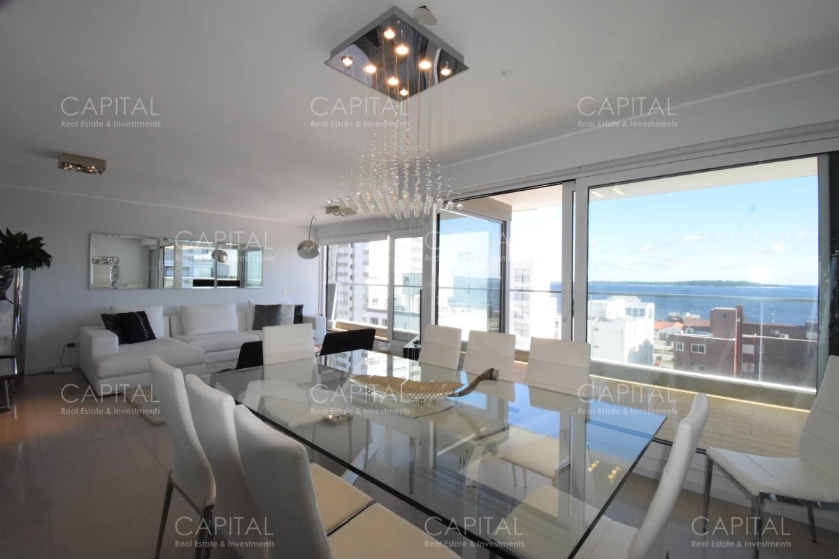 Apartamento ID.31807 - Venta Apartamento tres dormitorios torre de lujo en playa Mansa